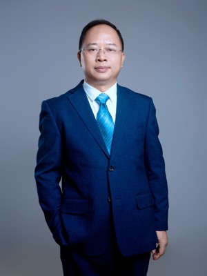 罗国斌